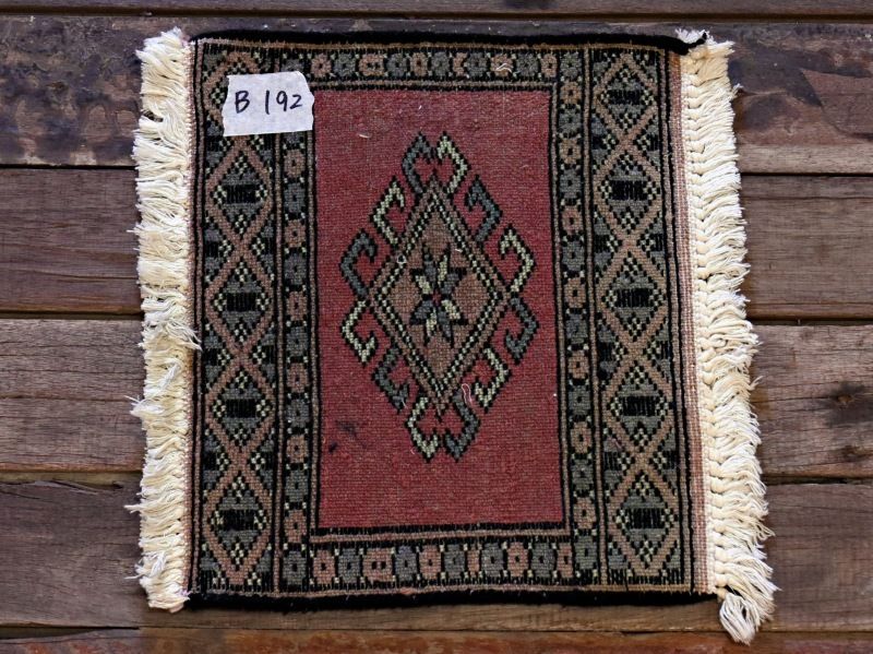 RAGB192 ヴィンテージ ミニラグ トライバルラグ 絨毯 31cm×25cm - メルカリ