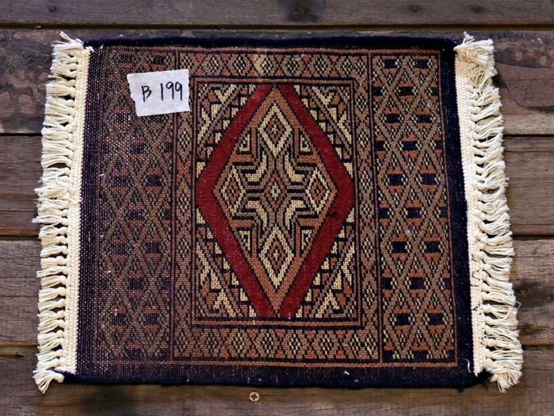 RAGB199 ヴィンテージ ミニラグ トライバルラグ 絨毯 28cm×28cm - メルカリ