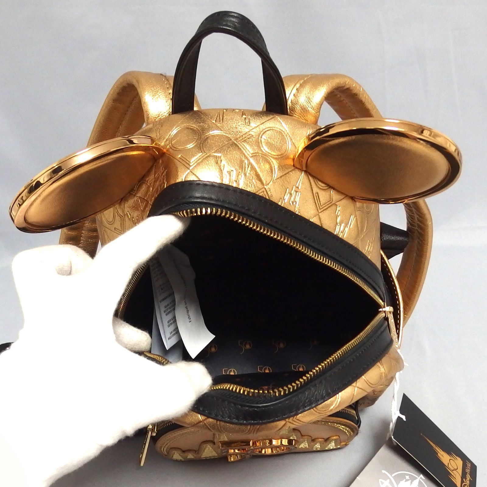 極美品☆Disney 50th anniversary Loungefly Backpack レザー ゴールド