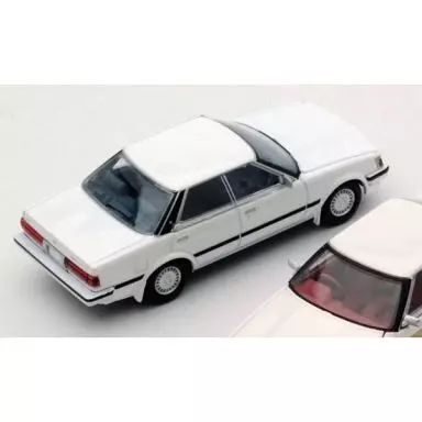トミカ LV-N98a トヨタ マークII ハードトップ グランデ 86年式 中古】トミカ 1/64 LV-N98a トヨタ マークII ハードトップ グランデ 86