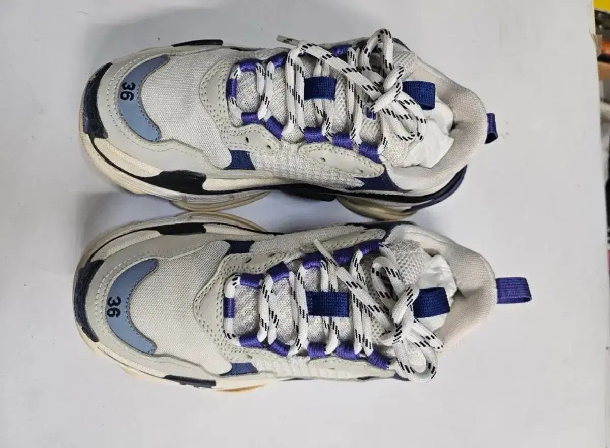 バレンシアガ トリプルS スニーカー 36サイズ BALENCIAGA スニーカー 