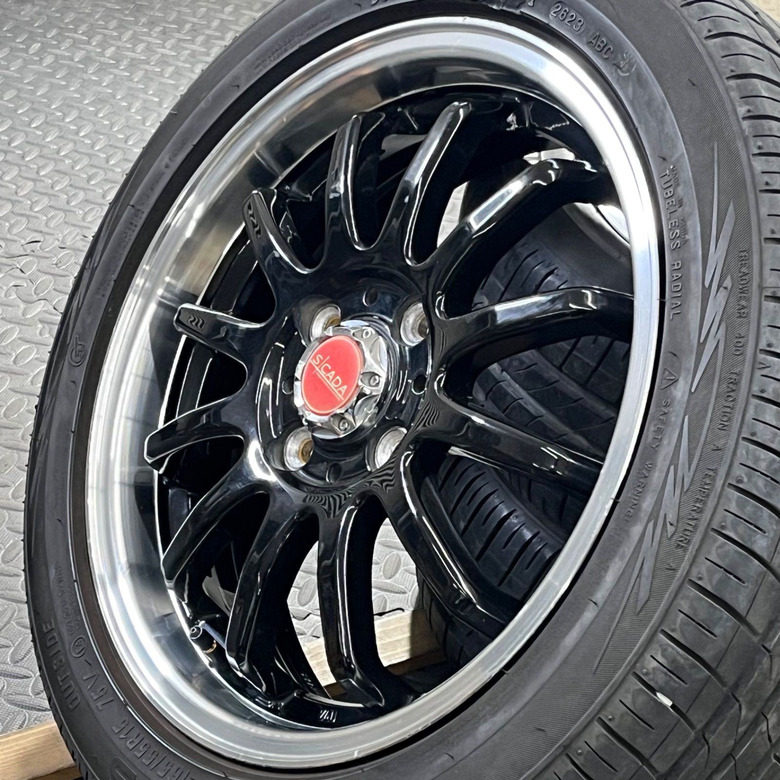 23年製 165/55R15 マーキス MR61 エスカーダNF330 タント ムーヴ 