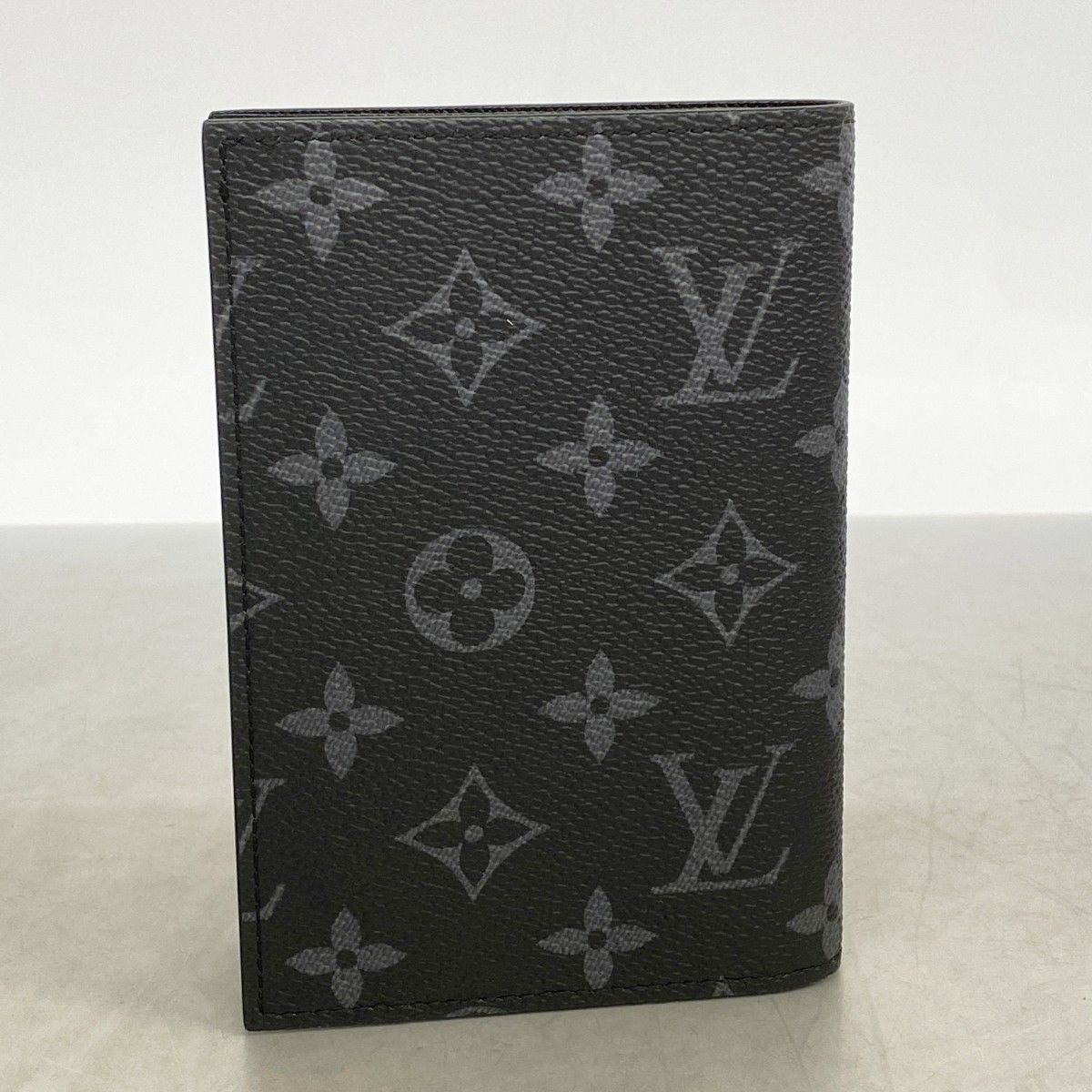 6bb2443】ルイヴィトン パスポートケース モノグラム・エクリプス