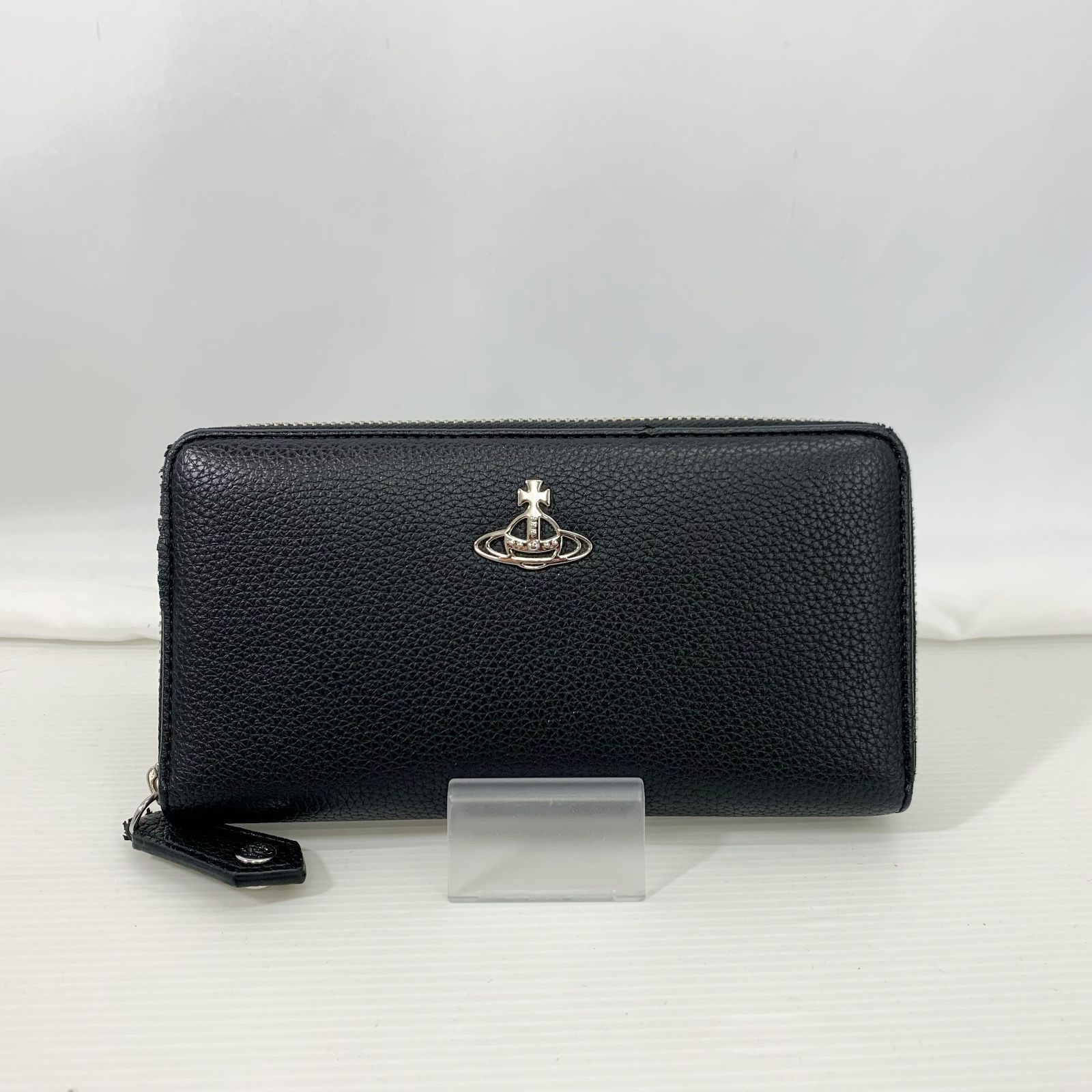 Vivienne Westwood ヴィヴィアンウエストウッド ラウンドジップ 長財布 