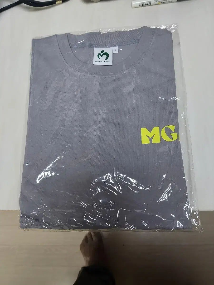 【大人気，人気SALE】 Mrs Green Apple 半袖Tシャツ L グレー Tシャツ