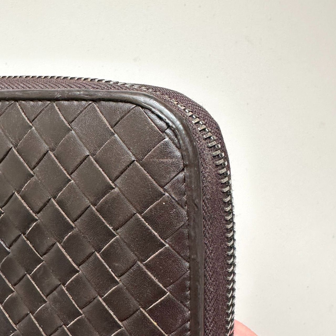 ボッテガヴェネタ BOTTEGA VENETA 長財布 イントレチャート ダーク