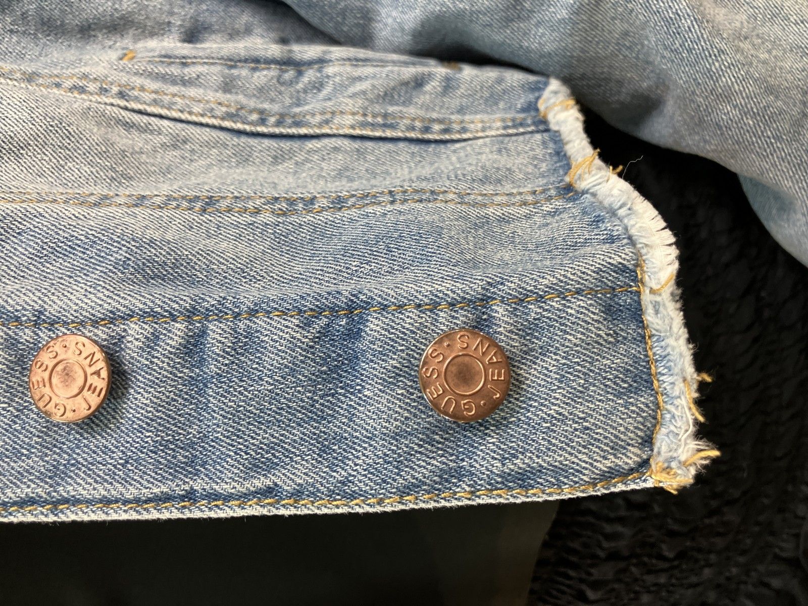 GUESS デニムジャケット S クロップド ショート丈 カットオフ