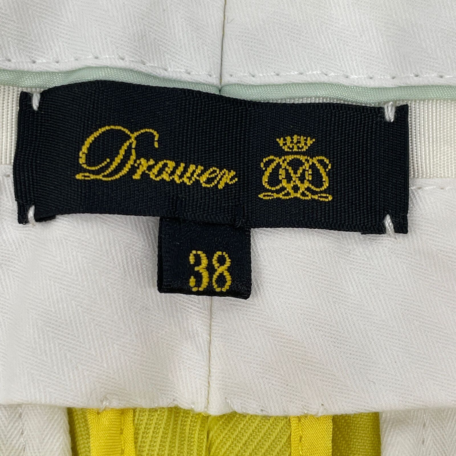 DRAWER ドゥロワー イエロー コットンツイルスリムパンツ 38 - メルカリ