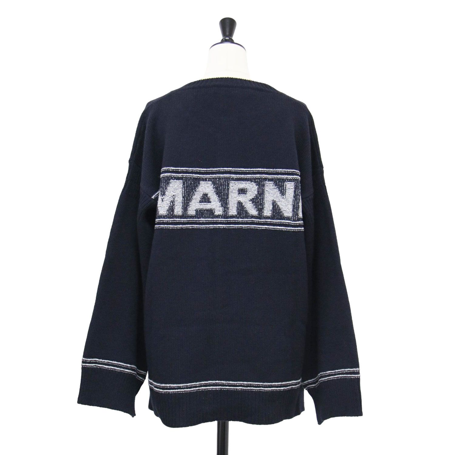 MARNI マルニ カーディガン ネイビー 紺 サイズ:40(M) | 24秋冬 バックロゴ キモノスリーブ カーディガン / ニット | クルーネック 長袖 ウール | イタリア製 | トップス セーター【レディース】【中古】 MARNI マルニ カーディガン ネイビー 紺 サイズ:40(M) | 24秋冬 バック