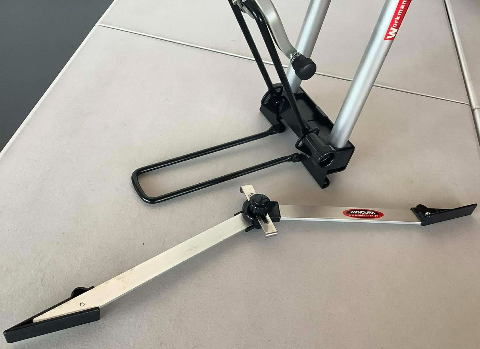 MINOURA Workman Pro 振れ取り台 ミノウラ 未使用品 1.1 工具説明 