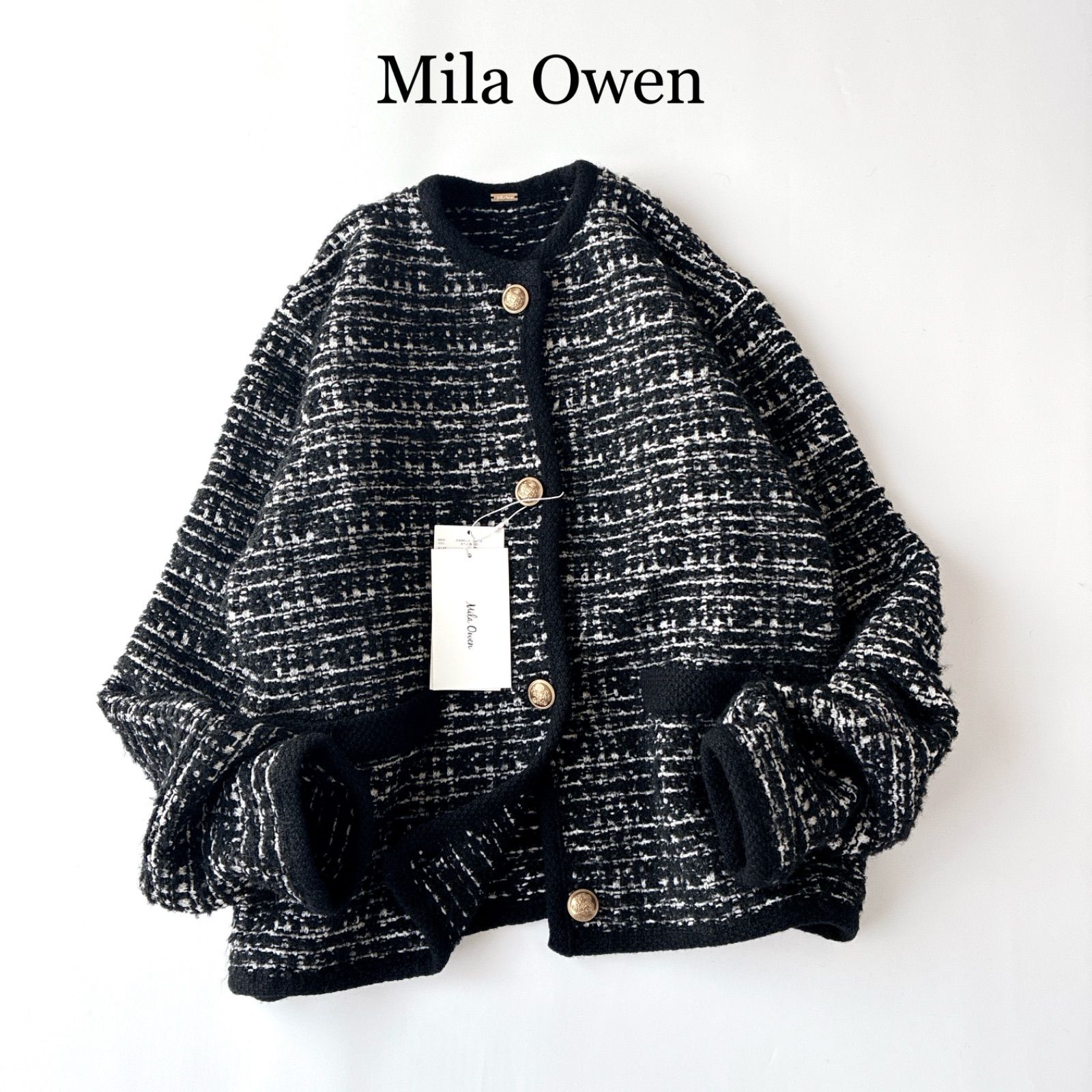 タグ付 / 2024 / Mila Owen ミラオーウェン / 金釦 短丈 ツイード