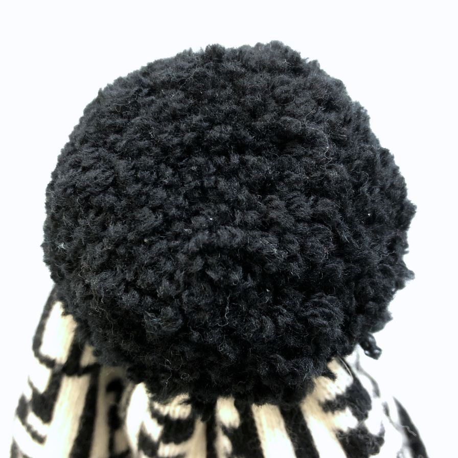 フェンディ ニット帽 ニットキャップ ブラック系 総柄【AFI21】 - メルカリ