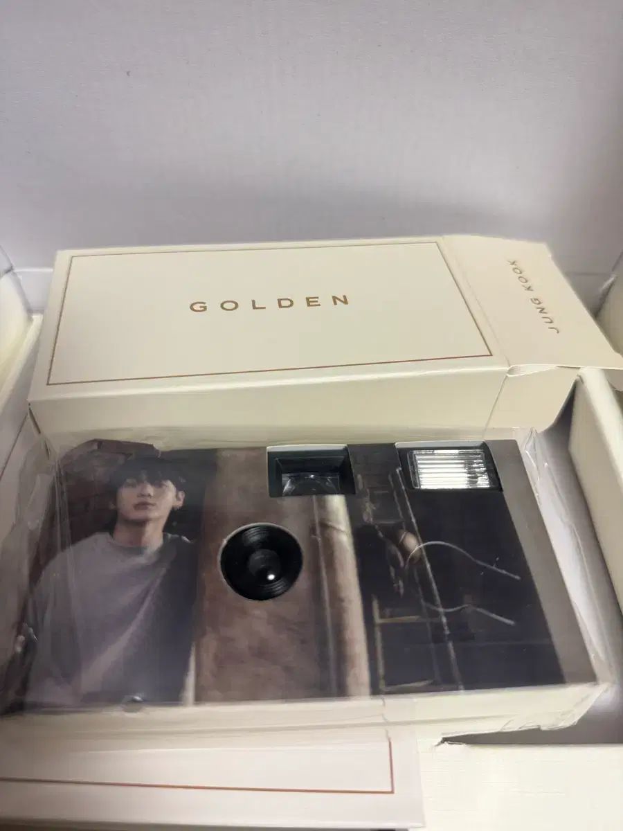 ジョングク ゴールデン JUNG KOOK GOLDEN ショーケース チャンチュン