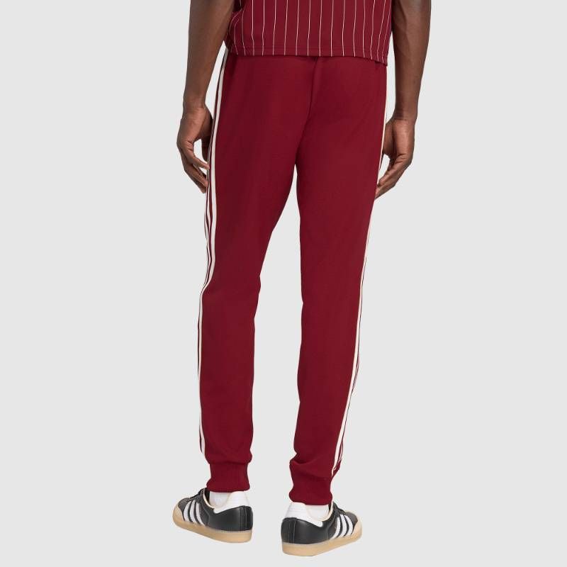 新品タグ付き adidas Arsenalバーガンディジャージパンツ Adidas