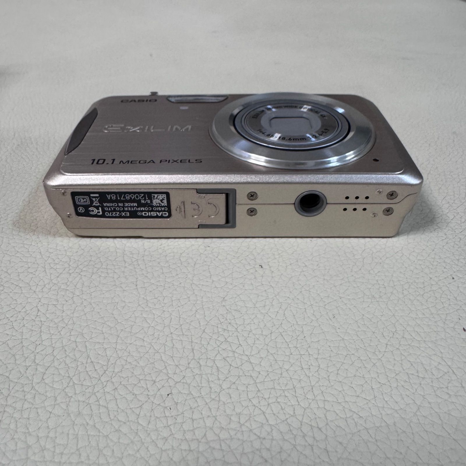 CASIO EXILIM EX-Z270 カシオ コンパクトデジタルカメラ ジャンク 