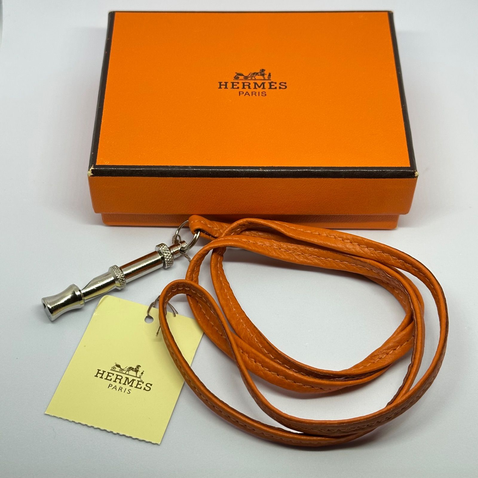A*o様 HERMES PARIS エルメス 犬笛 ドッグホイッスル バッファロ HERMES エルメス 犬笛 ドッグホイッスル シルバー金具 オレンジ レザー