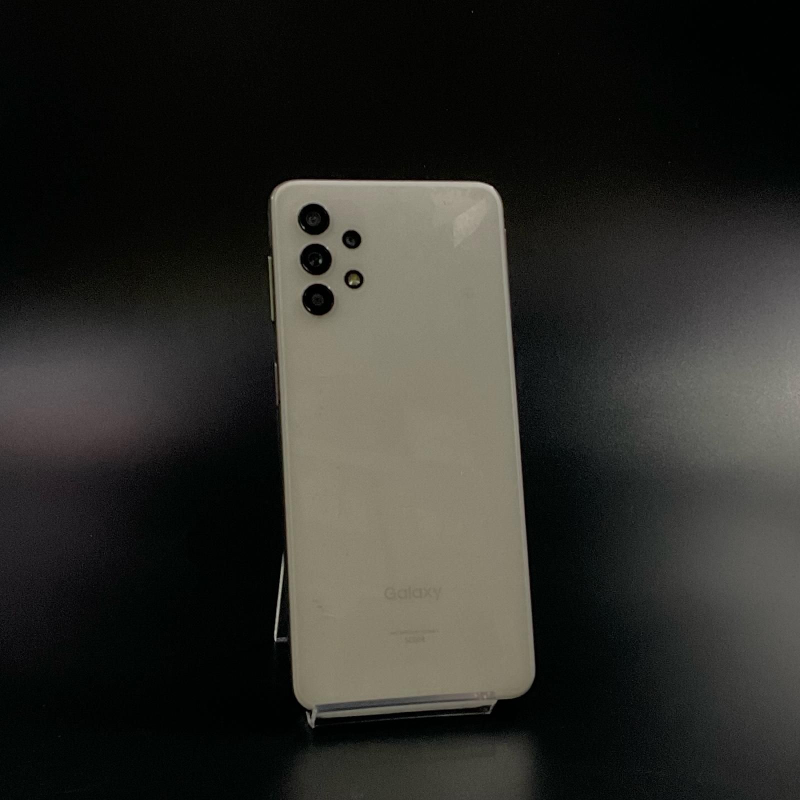 最速発送】 Galaxy A32 5G 64GB ホワイト系 au SCG08 白ロム【難有