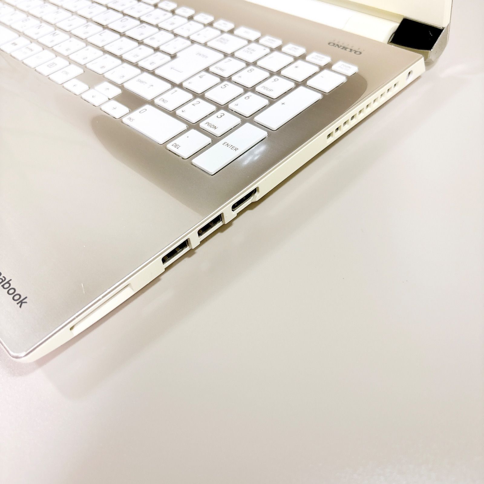 快適動作のSSD✨メモリ8GB フルHD WEBカメラ 第7世代 ノートパソコン