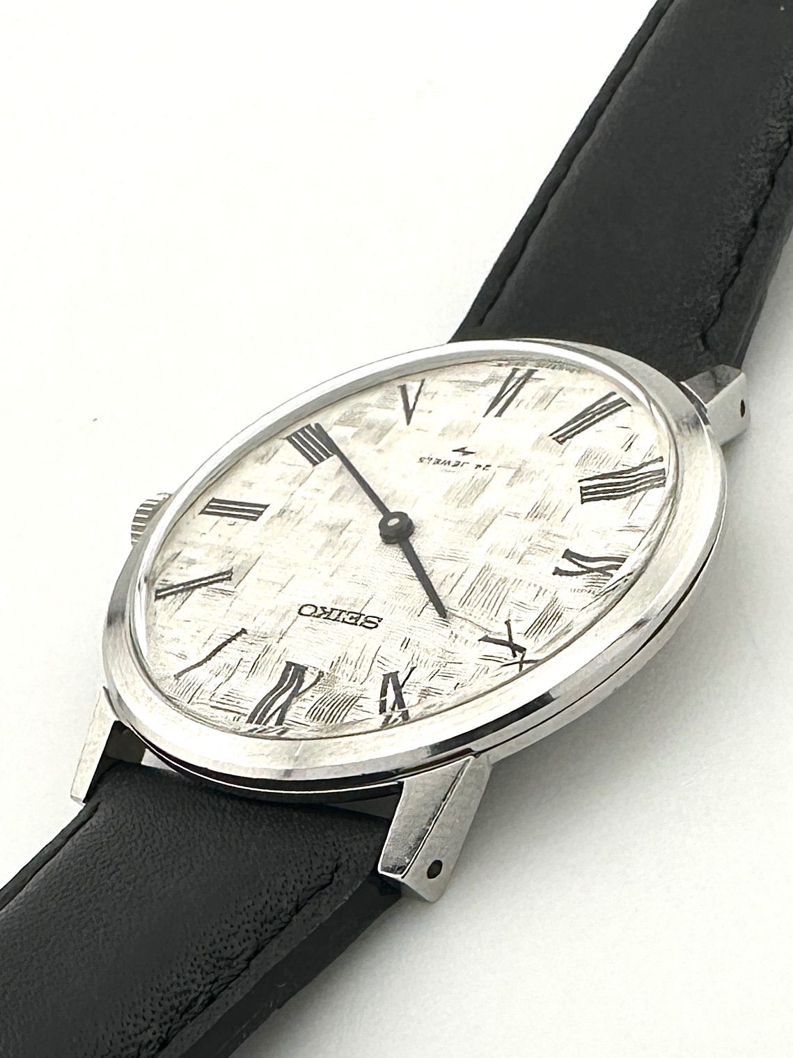 SEIKO 2220-0180 ローマン 網目文字盤 手巻き時計 セイコー - メルカリ