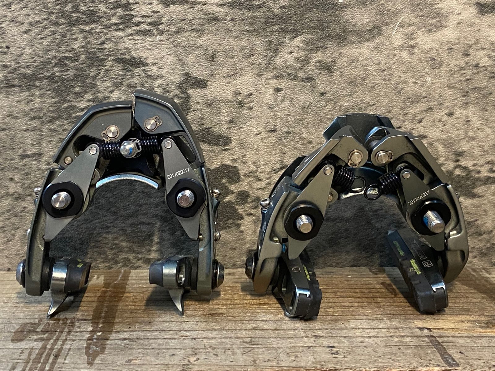 JT995 トレック TREK MADONE 9 キャリパーブレーキ セット - メルカリ