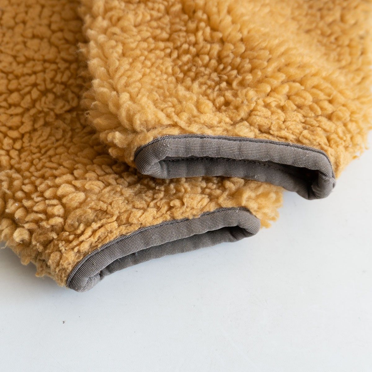 希少/テキーラゴールド】PATAGONIA【クラシック レトロ カーディガン 