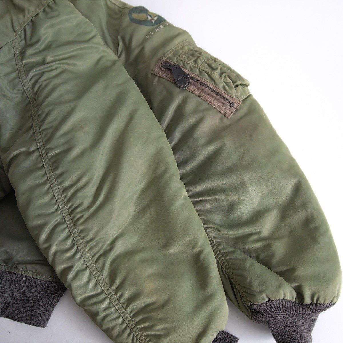 雰囲気抜群】BUZZ RICKSON'S【B-15D MOD フライトジャケット】38