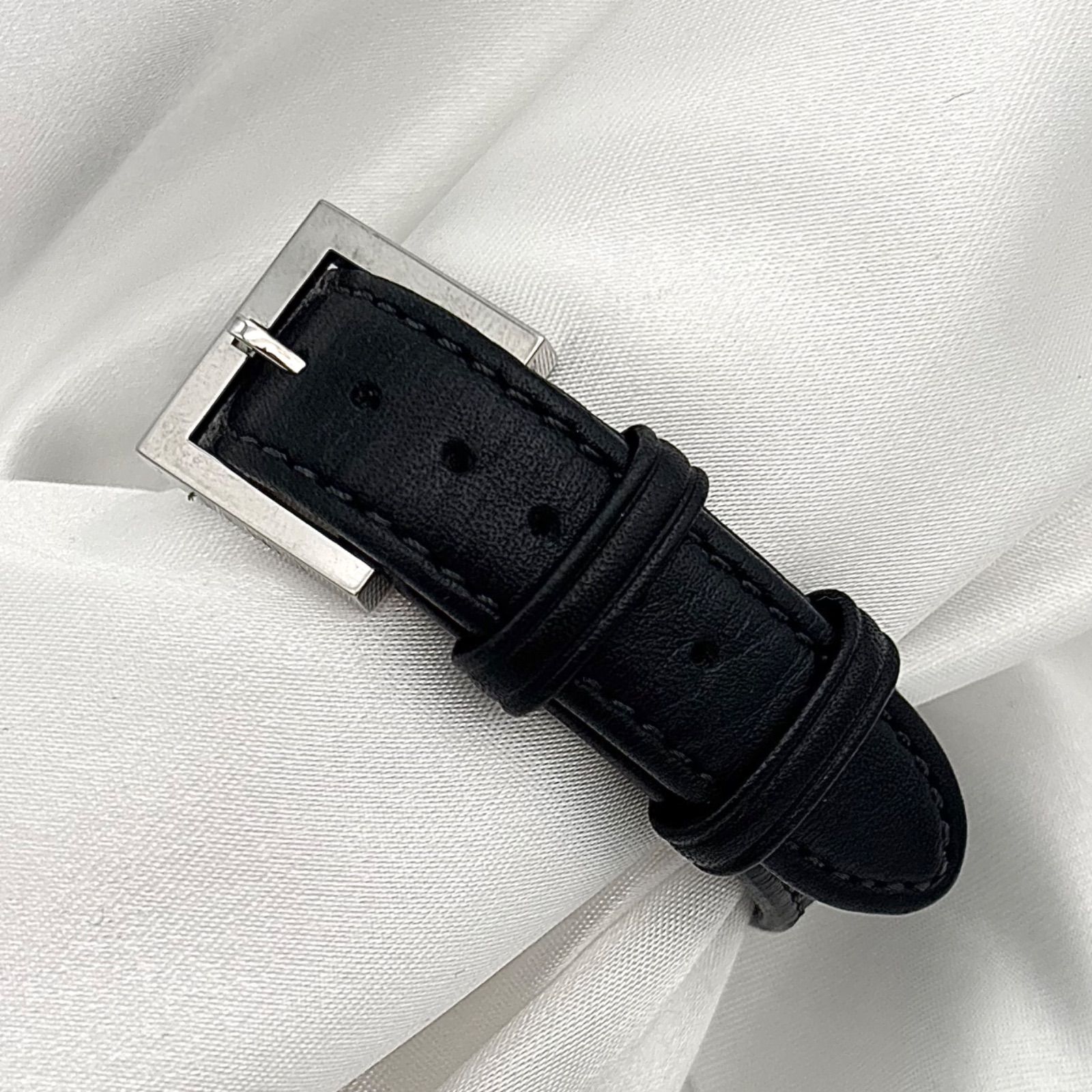 稼働品 Working item フェンディ FENDI 腕時計 レディース Ladies