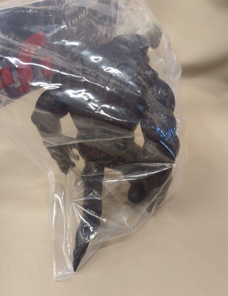 RED SHARK 大ベルセルク展 三浦建太郎 ゾット 両ツノソフビ - メルカリ