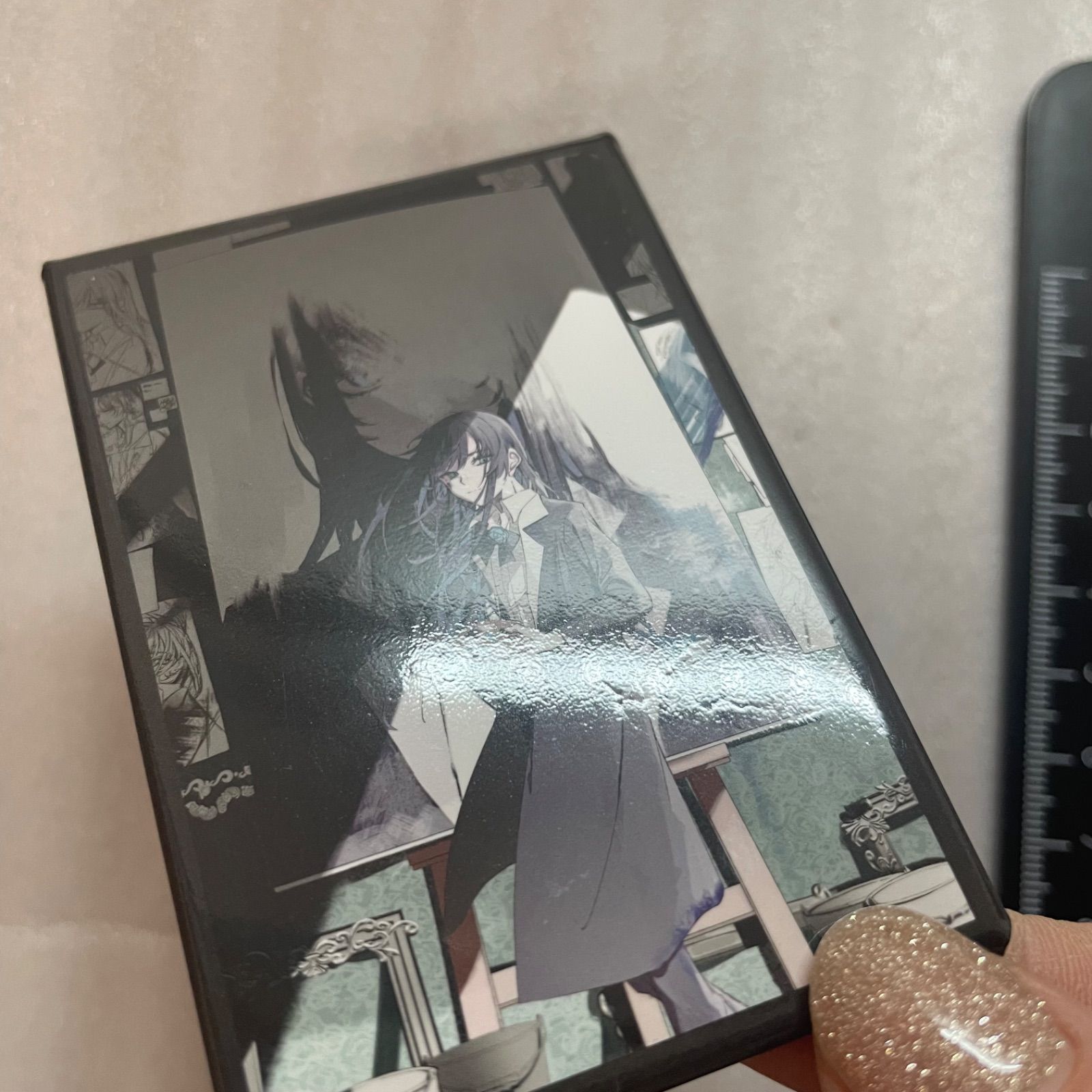 Ado モナ・リザの横顔 缶バッジ モナリザ Q7 - メルカリ