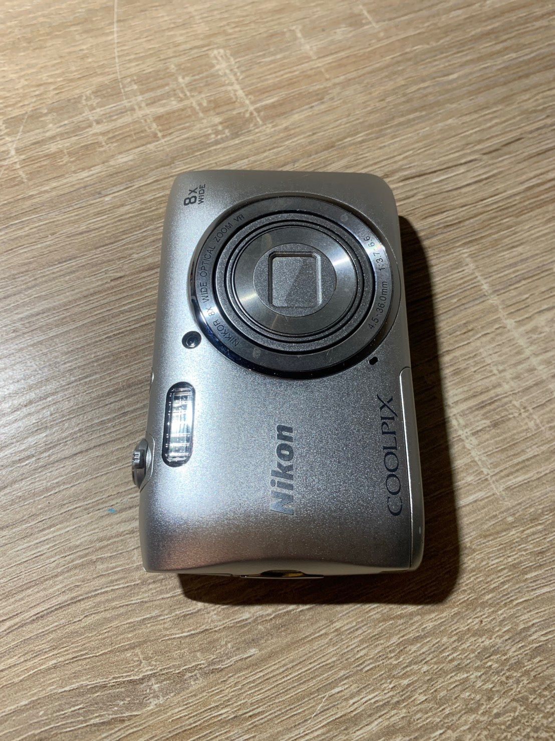 8402 Nikon COOLPIX S3600 シルバー デジカメ - メルカリ