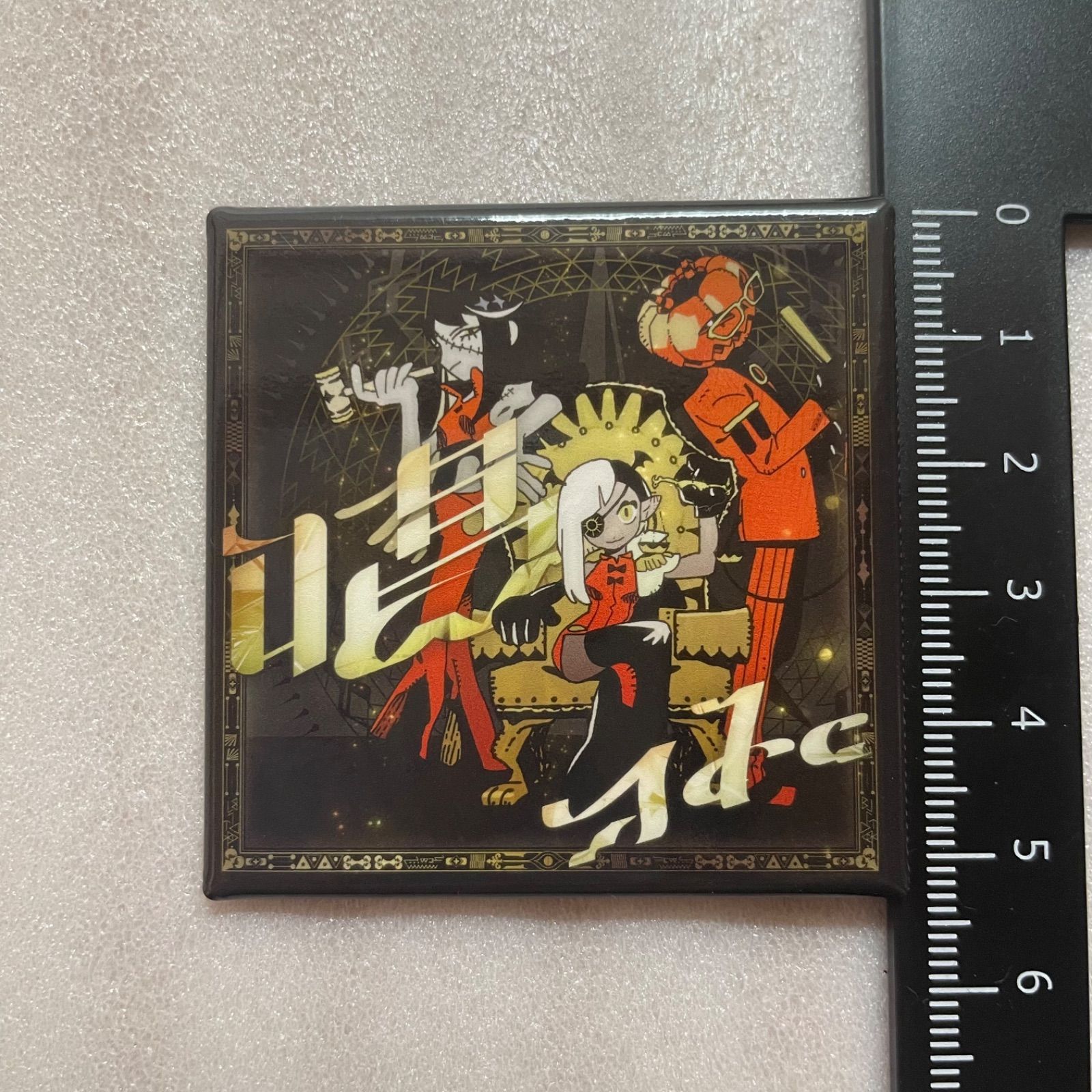 Ado モナ・リザの横顔 缶バッジ 唱 Q7 - メルカリ