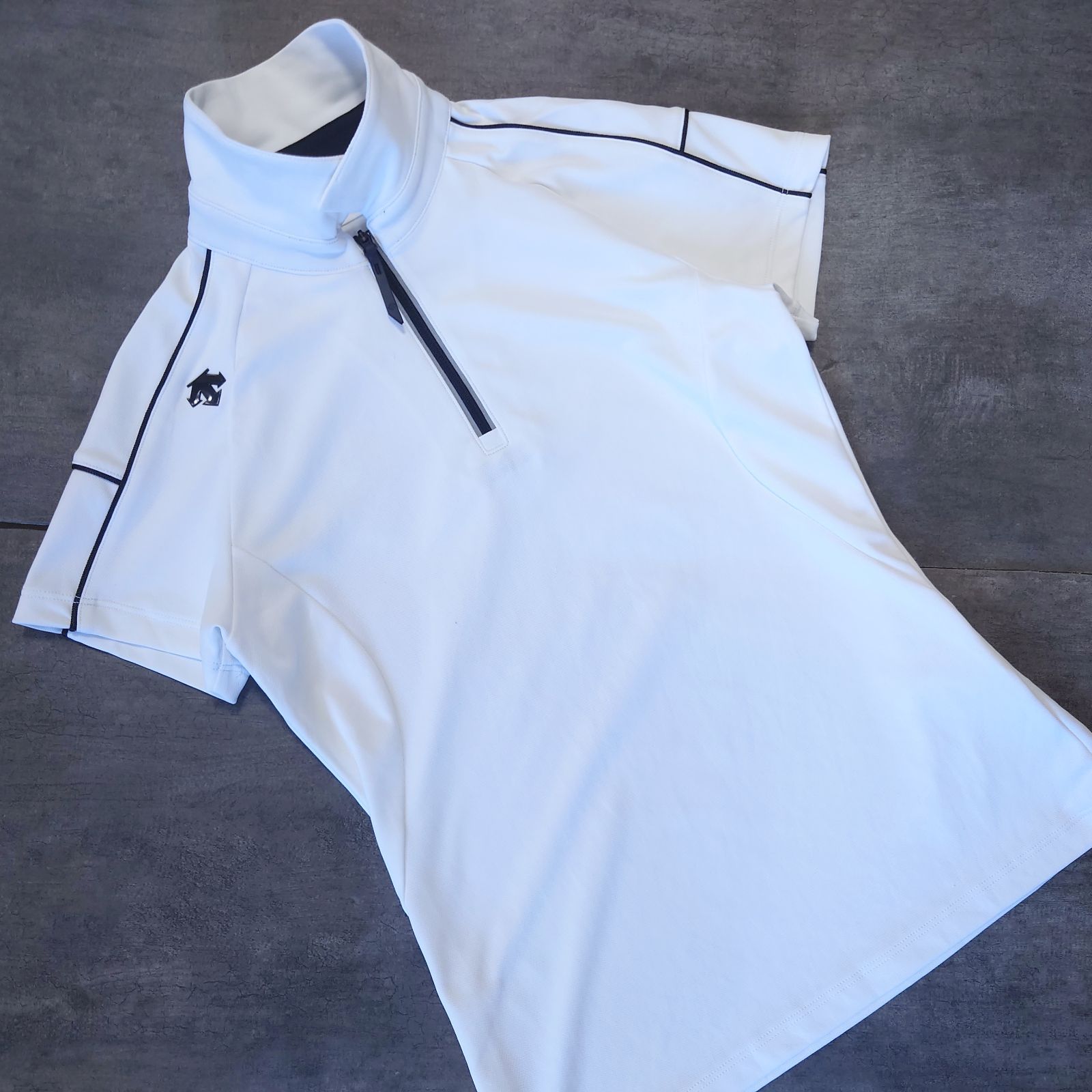 美品 DESCENTE GOLF セットアップ サンスクリーン モノトーン ホワイト