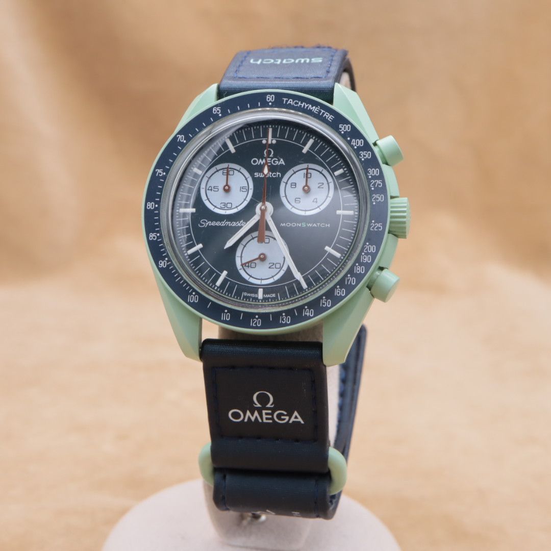 OMEGA × Swatch Speedmaster MoonSwatch Mission on Earth SO33G100