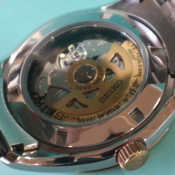 裏スケ 10気圧防水