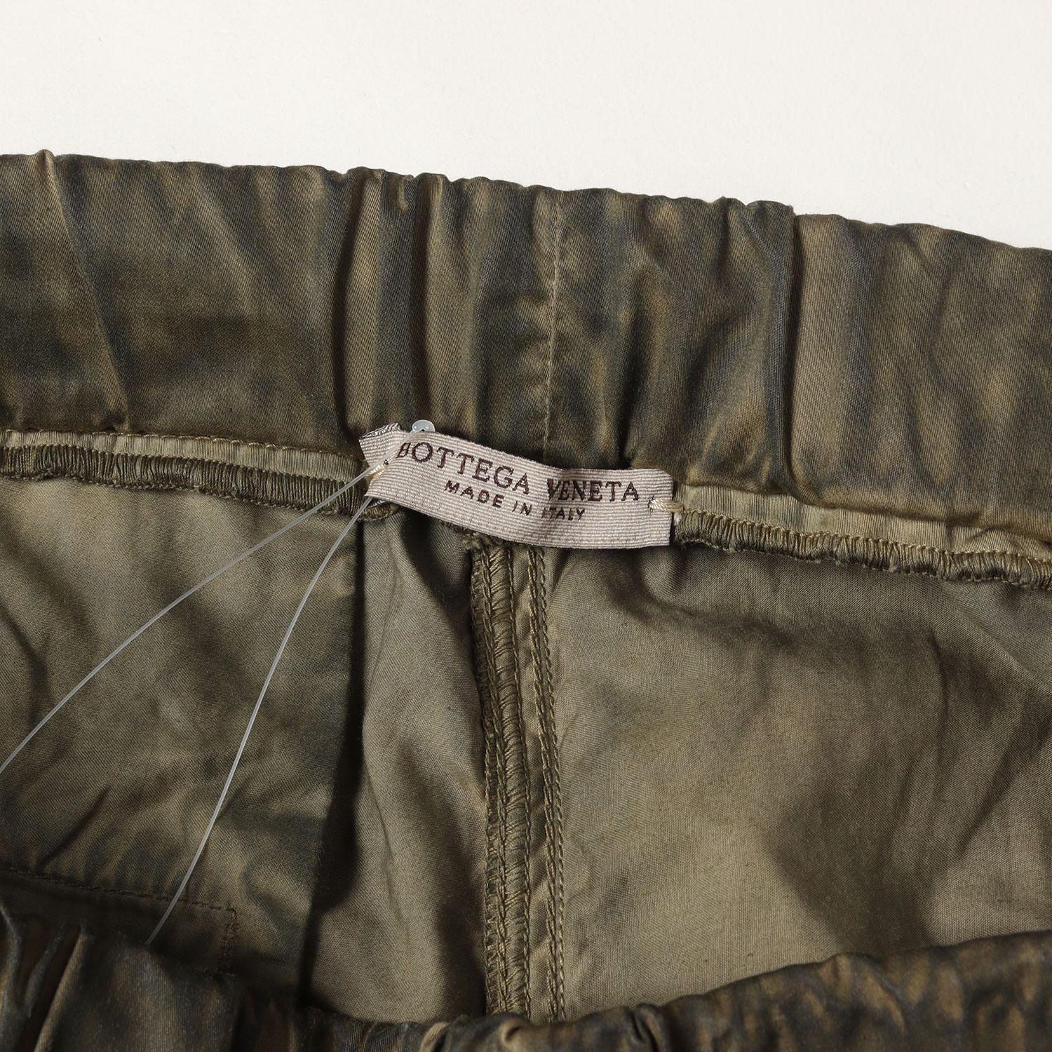 BOTTEGA VENETA ボッテガヴェネタ パンツ カーキ サイズ:48 | オーバーダイ加工 コットン イージー パンツ (417237 VZVW0) | ボトムス ズボン | イタリア製【メンズ】【中古】 BOTTEGA VENETA ボッテガヴェネタ パンツ カーキ サイズ:48 | オーバー