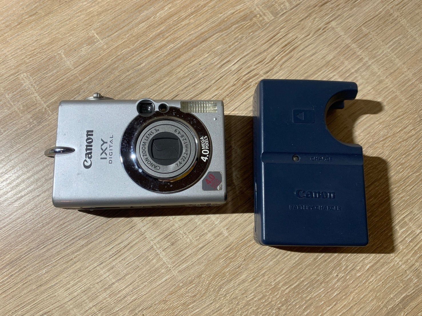 8427 Canon IXY DIGITAL 400 シルバー デジカメ ジャンク品 - メルカリ