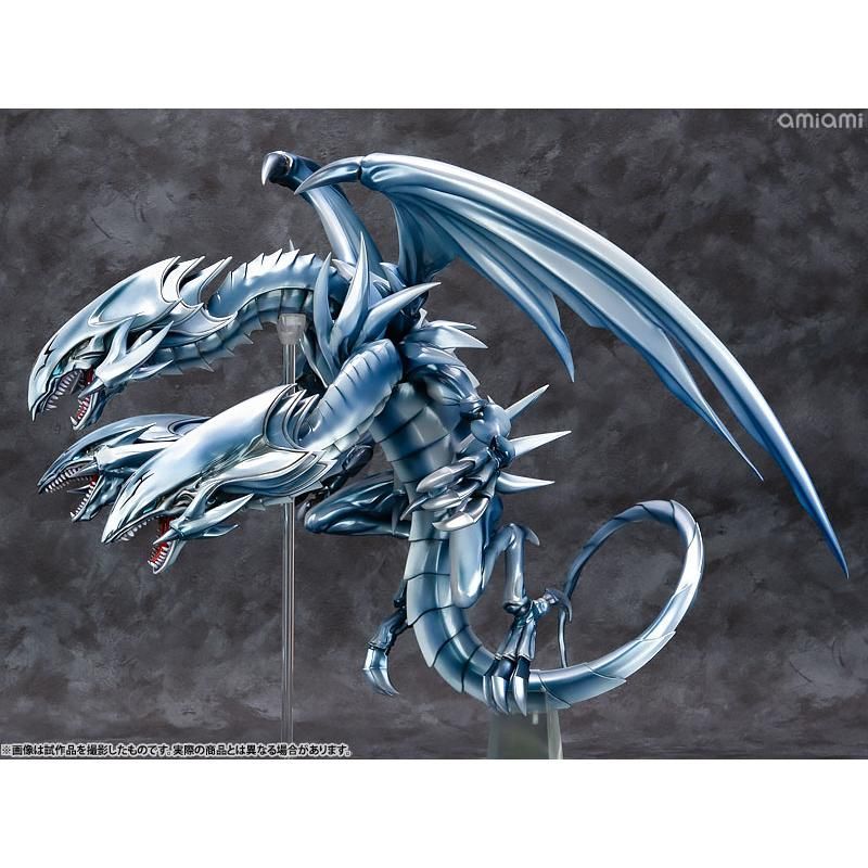 新品未開封】遊戯王 青眼の究極竜 完成品フィギュア[あみあみ×AMAKUNI