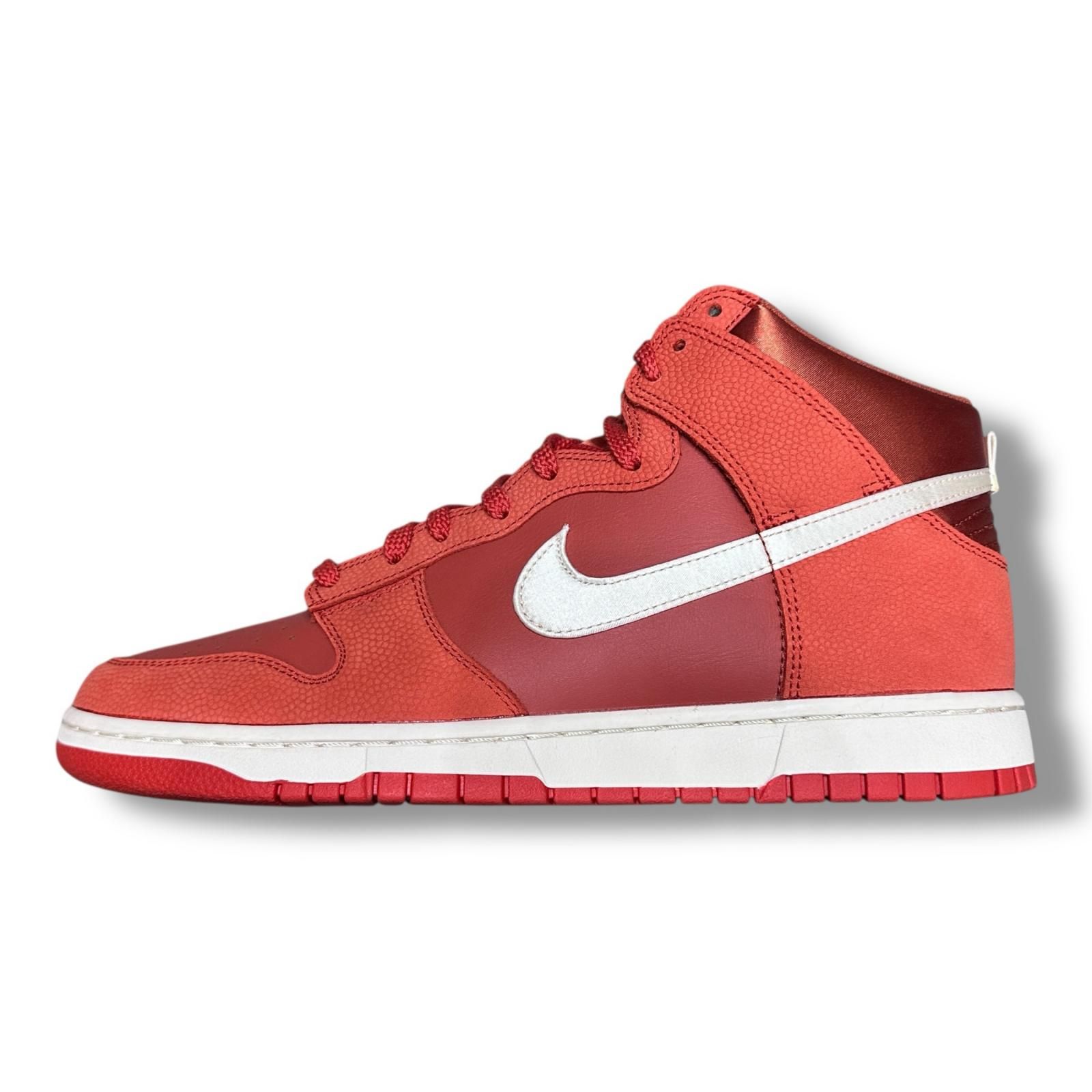 未使用 NIKE Dunk High 