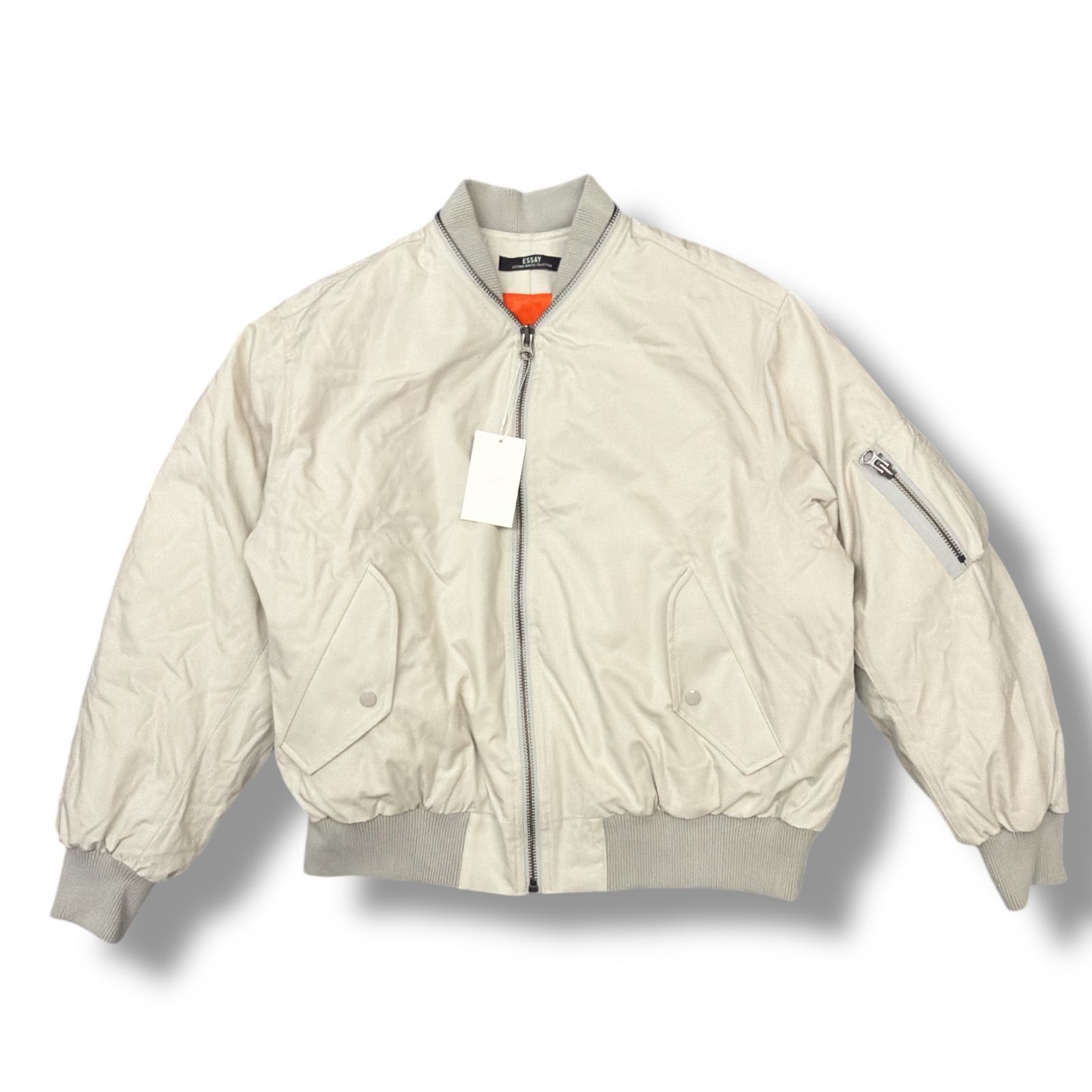 参考上代99000円 未使用 ESSAY MA-1 RISING ZIP JACKET ライジングジップジャケット フライトジャケット ミリタリー エッセイ ES19J-01/A ライトグレー 3 （92664A5） 参考上代99000円 未使用 ESSAY MA-1 RISING ZIP JACKET ライジング
