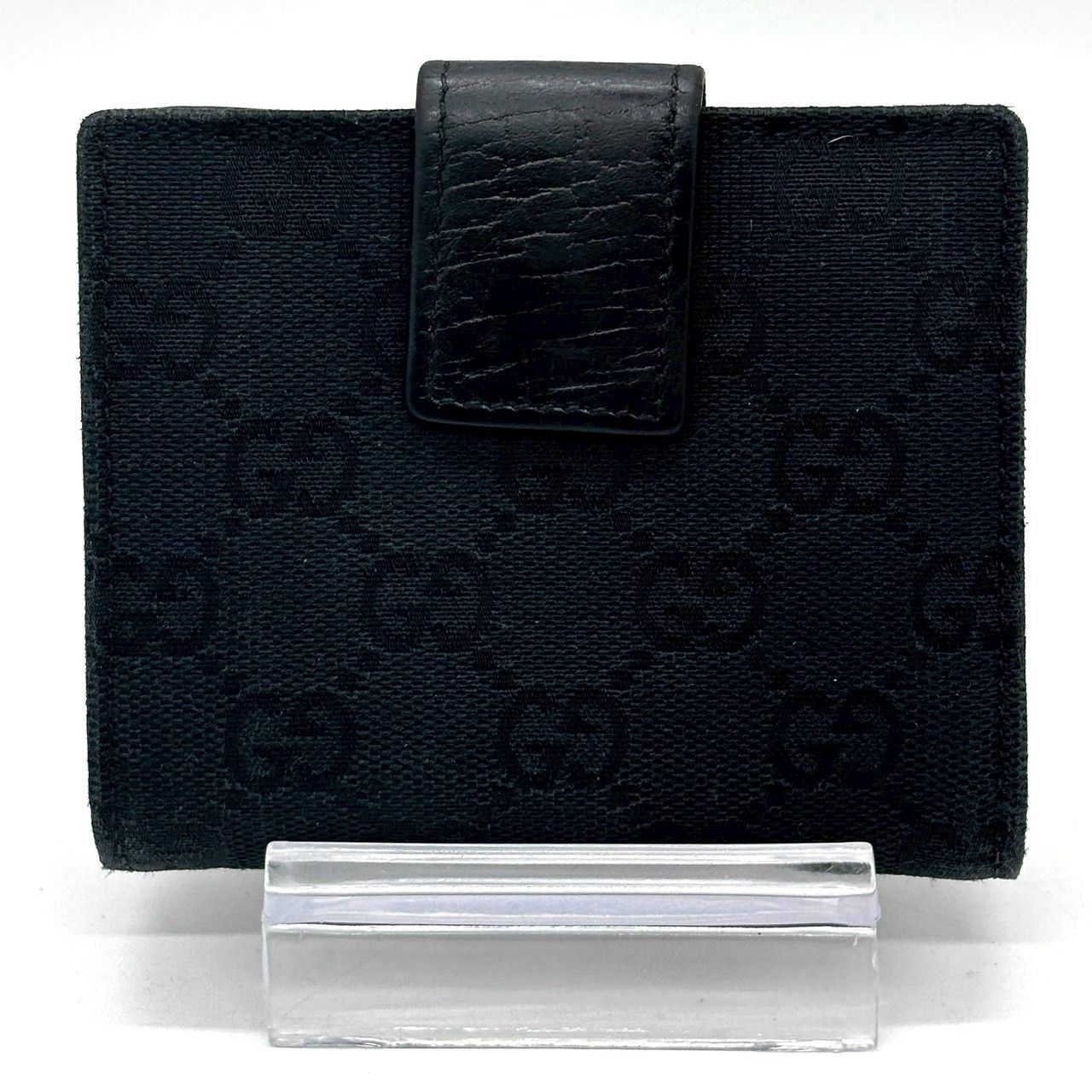 品格を仕込む黒】 GUCCI 二つ折り財布 GGキャンバス ホース 品格を仕込む黒】 GUCCI 二つ折り財布 GGキャンバス ホース