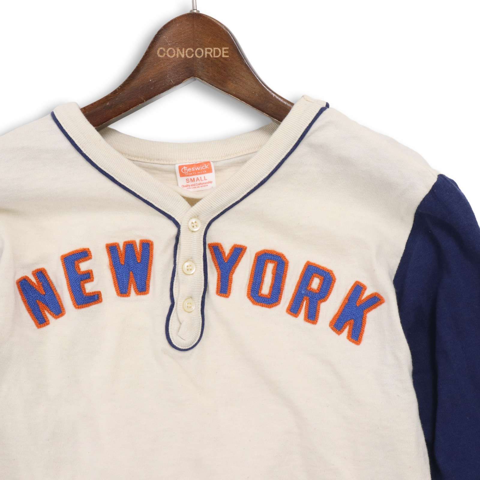 CHESWICK チェスウィック 通年 NEW YORK☆ 刺繍 ヘンリーネック 7分袖 