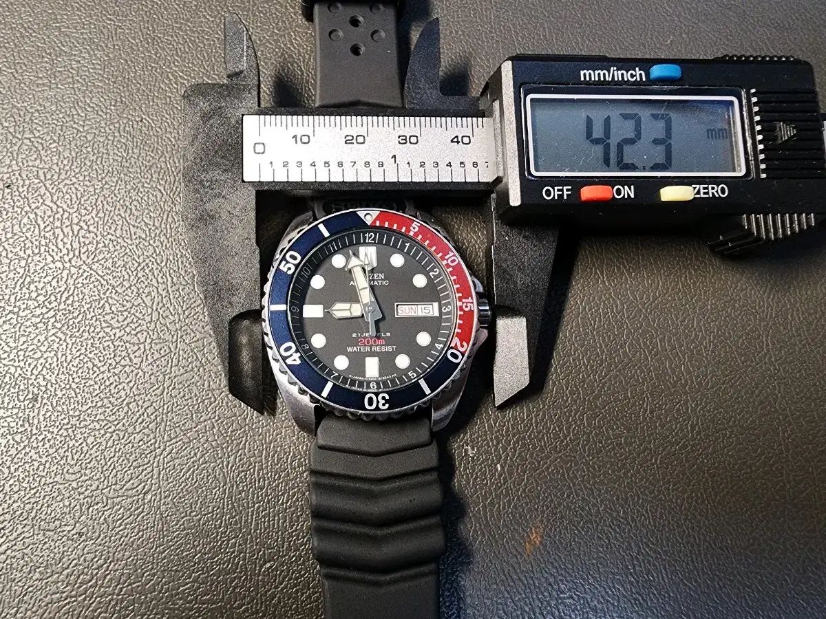 ダイバーズウォッチ