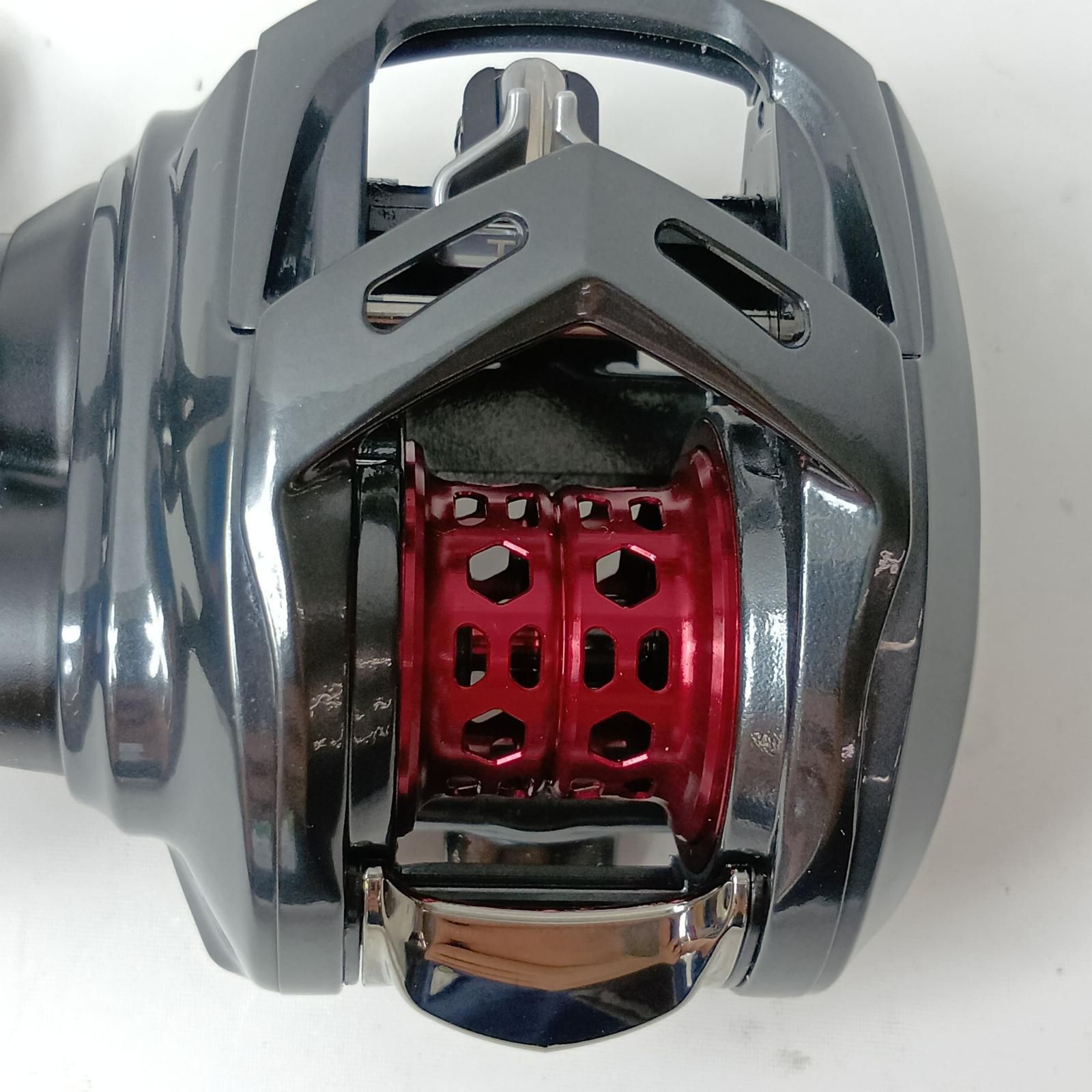 DAIWA ダイワ ベイトリール 00631511 20アルファス AIR TW 8.6L 箱・取