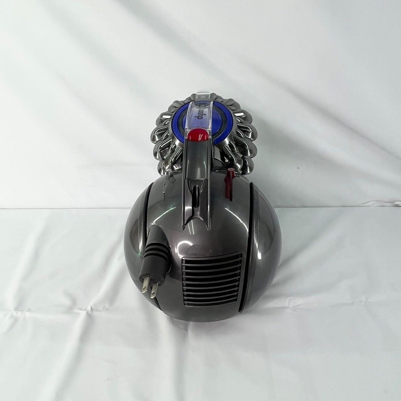 保証付き】 Dyson ダイソン DC63 掃除機 本体 ダストケース付き - メルカリ