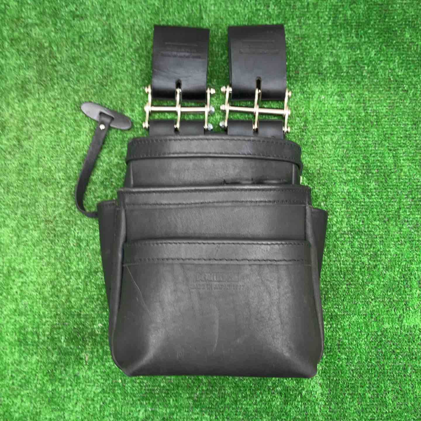 中古A美品】◇ニックス 総ヌメ革使用 3段腰袋 チェーンタイプ KBB