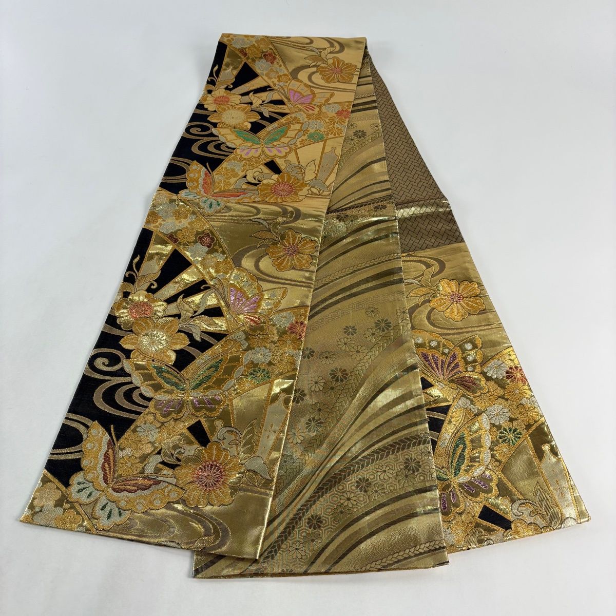 袋帯 秀品 蝶 草花 金銀糸 箔 金色 六通 正絹 【中古】 - メルカリ