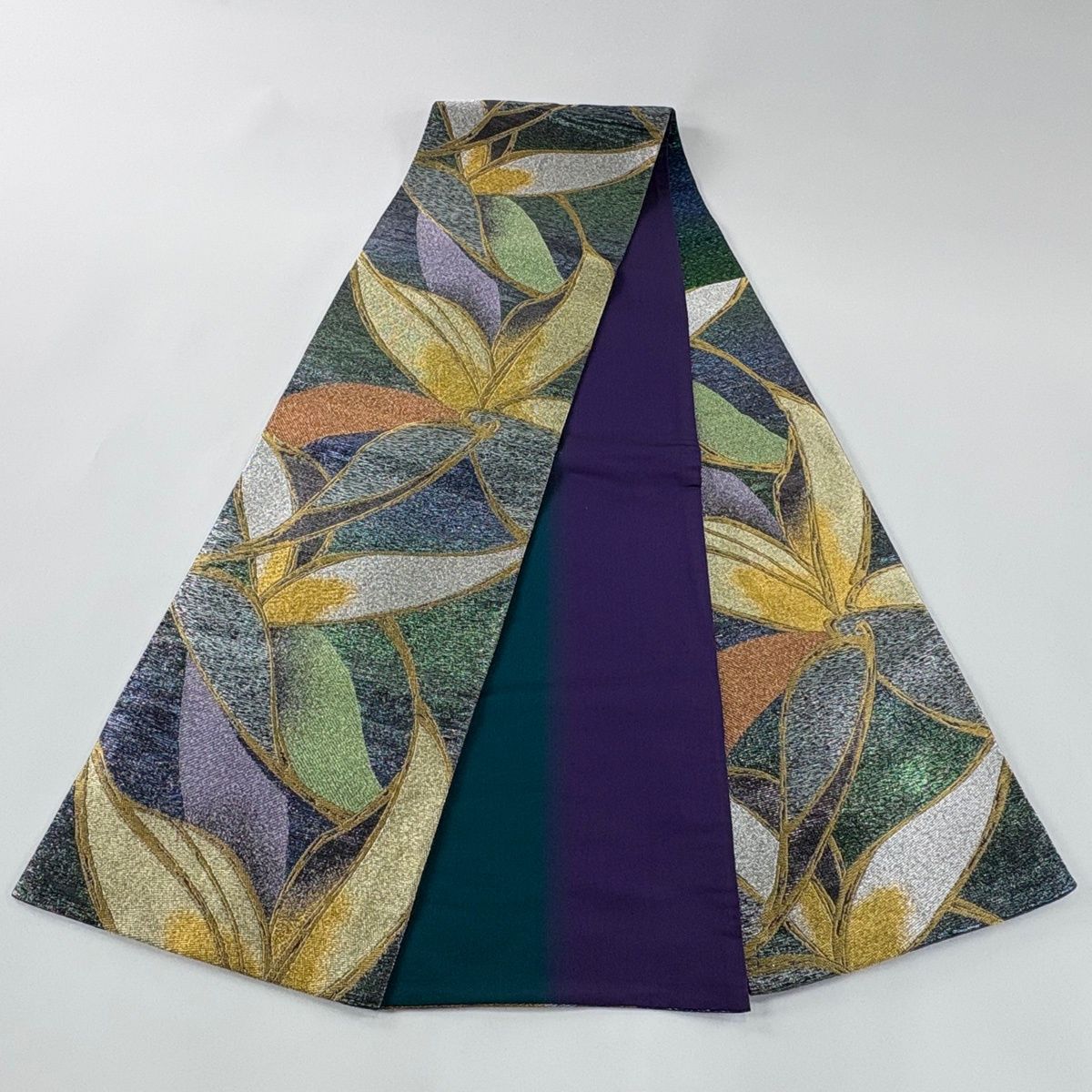美品】 袋帯 秀品 煌彩架 振袖向き 草花 幾何学模様 箔 金銀糸 青緑 六