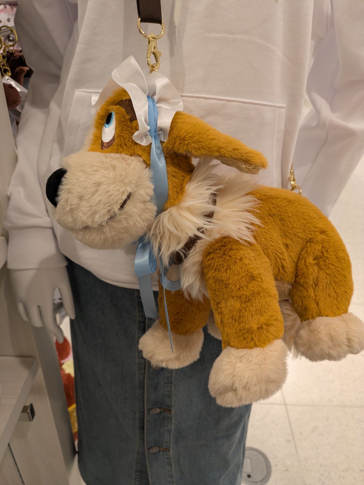 ☆DISNEY STORE 新品タグ付 お顔厳選 ギフト プレゼント アパレル