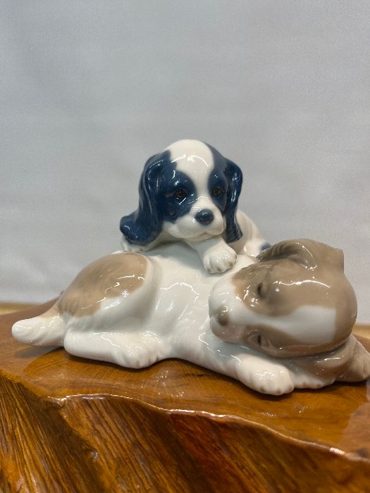 二匹の犬 NAO by LLADRO Daisa 1983 リヤドロ Made In Spain - メルカリ
