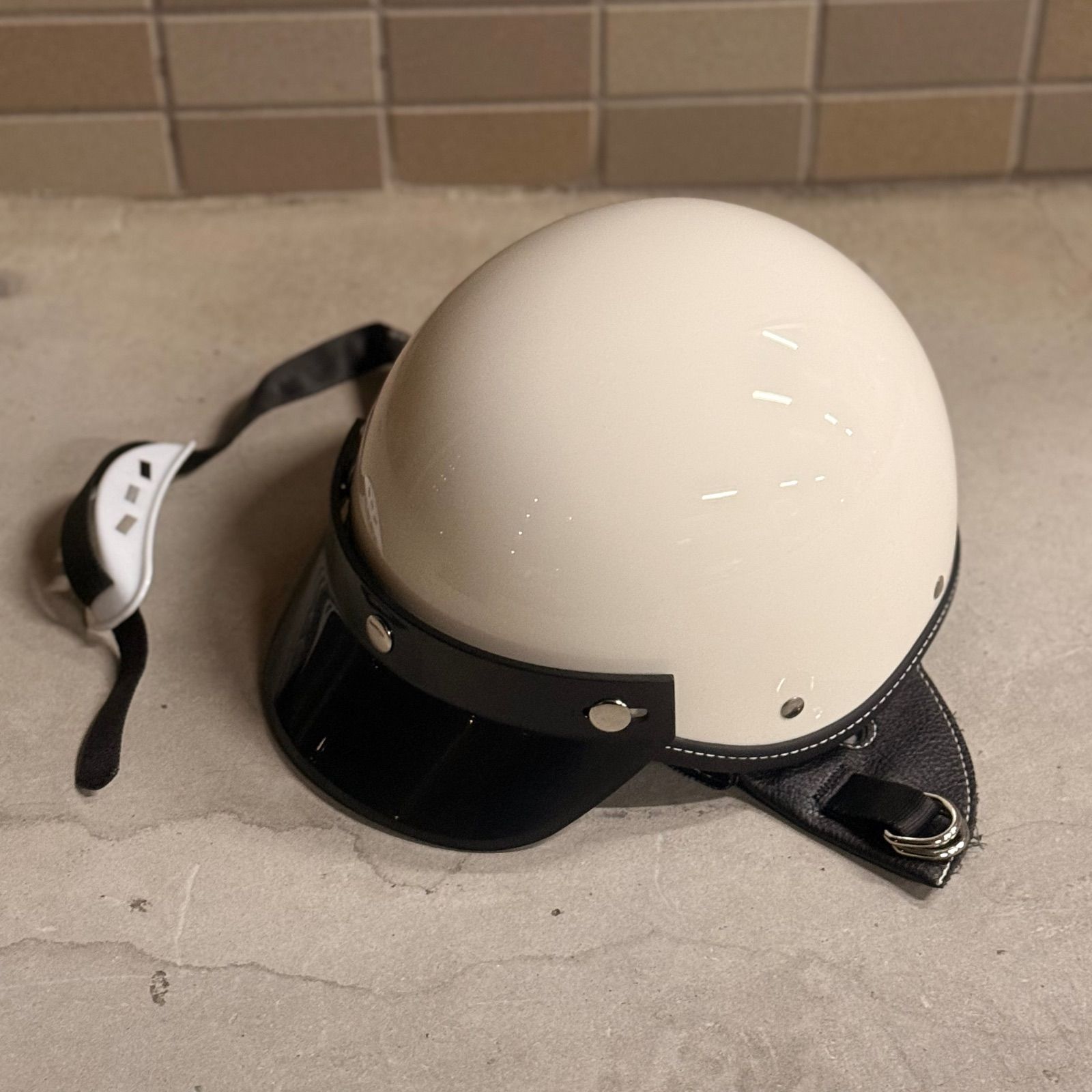 新品未使用】ショーティーレプリカ ハーフヘルメット ポリスヘルメット